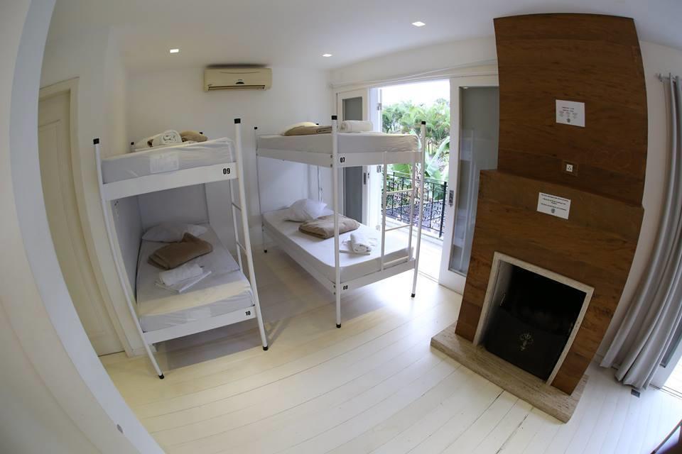 The Search House Hostel Florianopolis Exterior photo